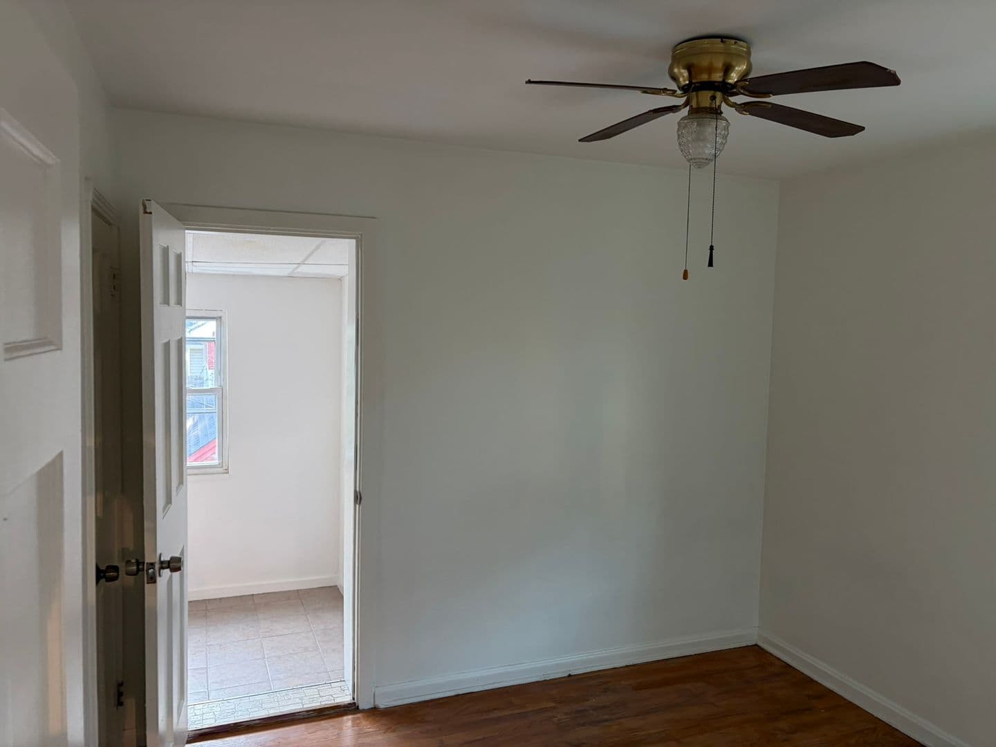 Cleveland Apartment: 3666 W 117th St