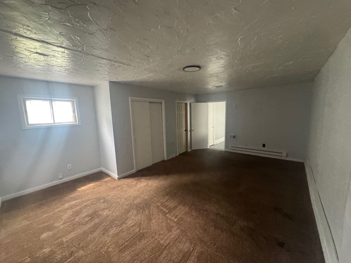 Garfield Heights Apartment: 13302 Cranwood DR