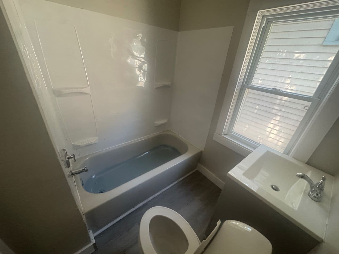 Cleveland House: 2895 E 118 ST
