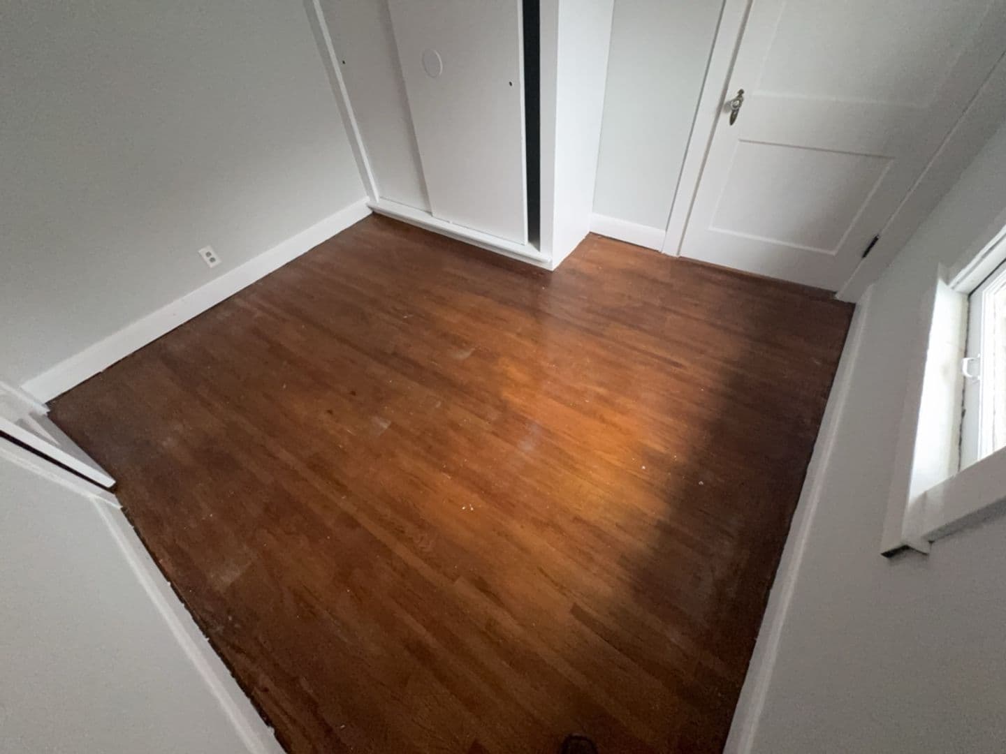 Toledo Apartment: 960 W Delaware Ave