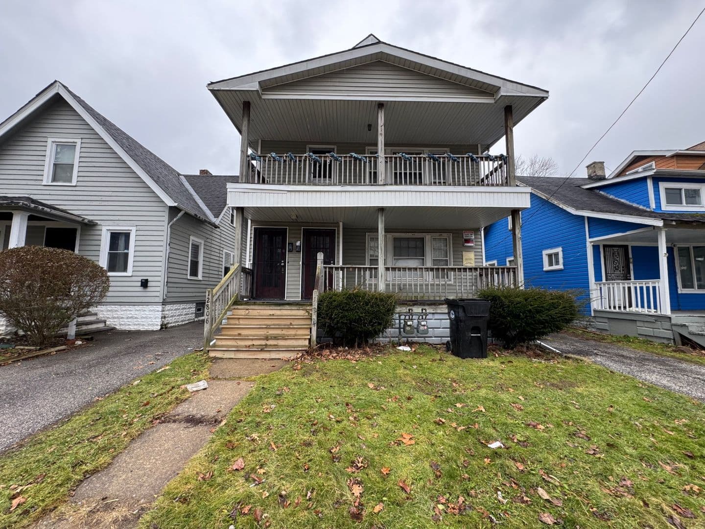 Cleveland Apartment: 12804 Imperial Ave
