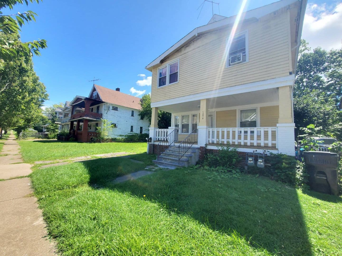 Cleveland Apartment: 12010 Griffing Ave