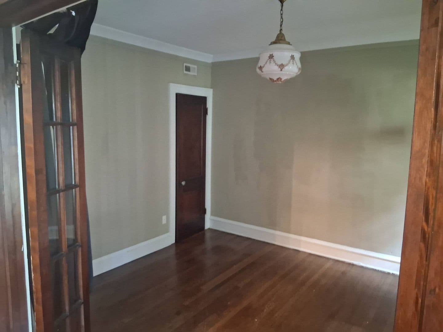 Cleveland Heights House: 2469 OVERLOOK RD