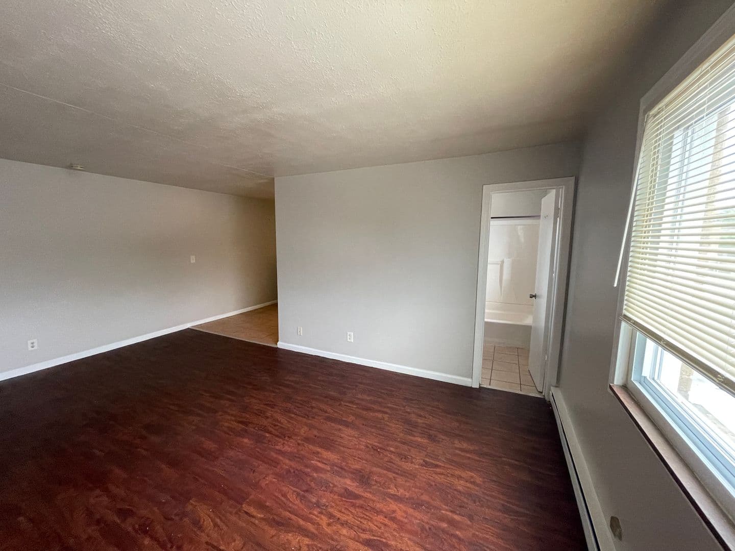 Brooklyn Apartment: 4320 Ridge Rd
