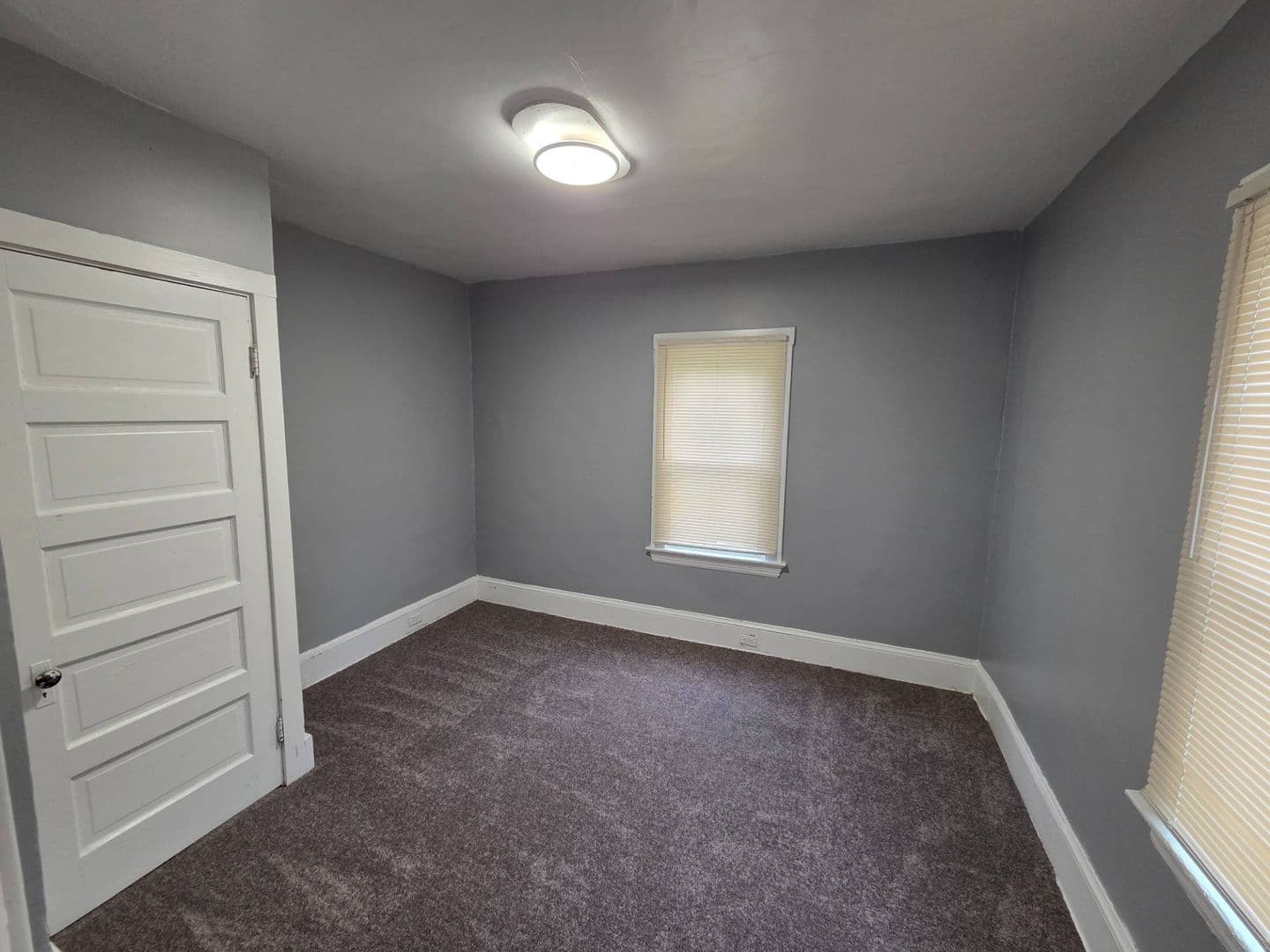 Cleveland Apartment: 3448 E 69th St