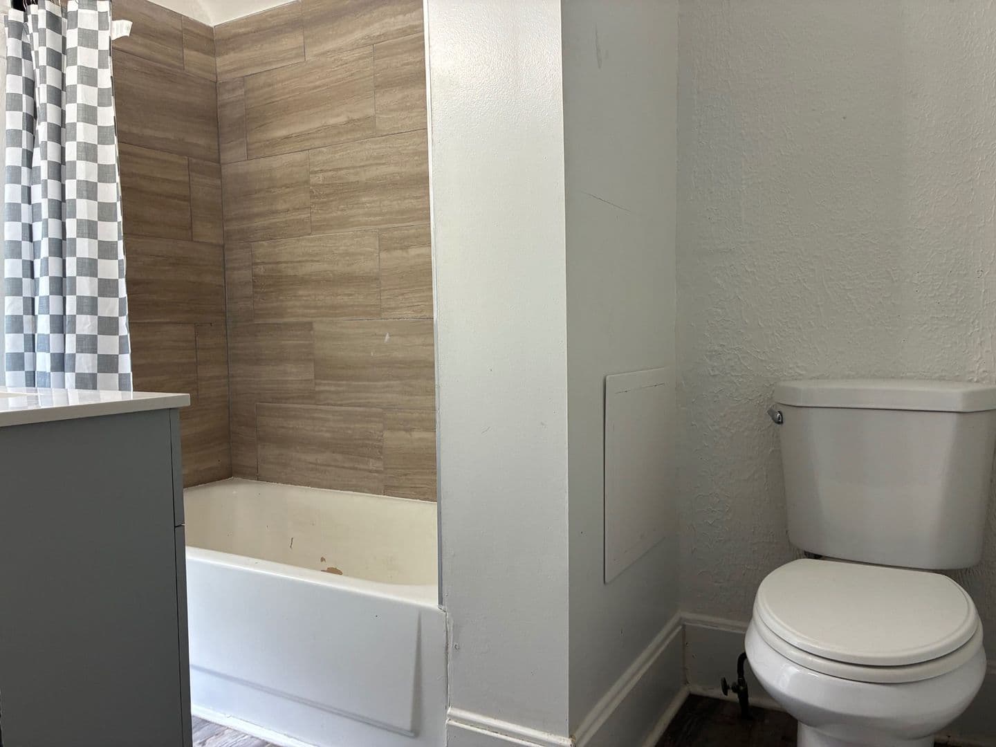 ELYRIA House: 118 FLORAL CT
