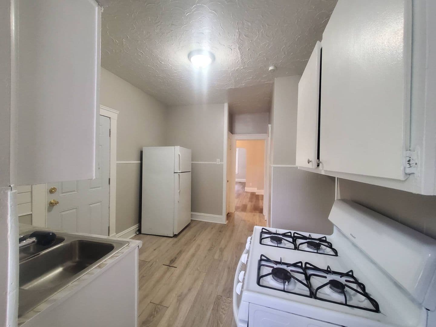 CLEVELAND Apartment: 3586 W 69 ST