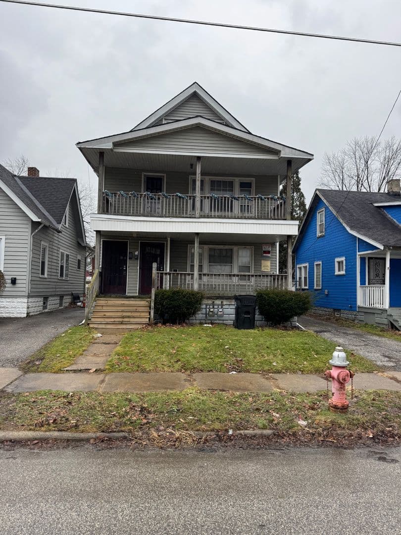 Cleveland Apartment: 12804 Imperial Ave