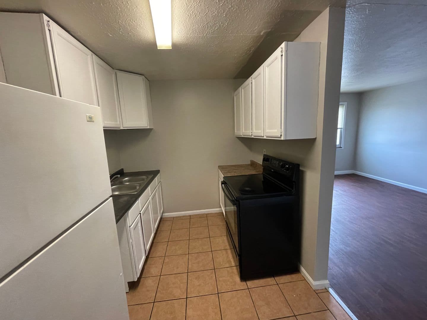 Brooklyn Apartment: 4320 Ridge Rd