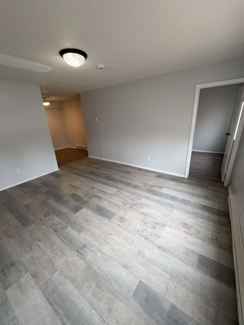 Toledo Apartment: 1540 Brooke Park Dr