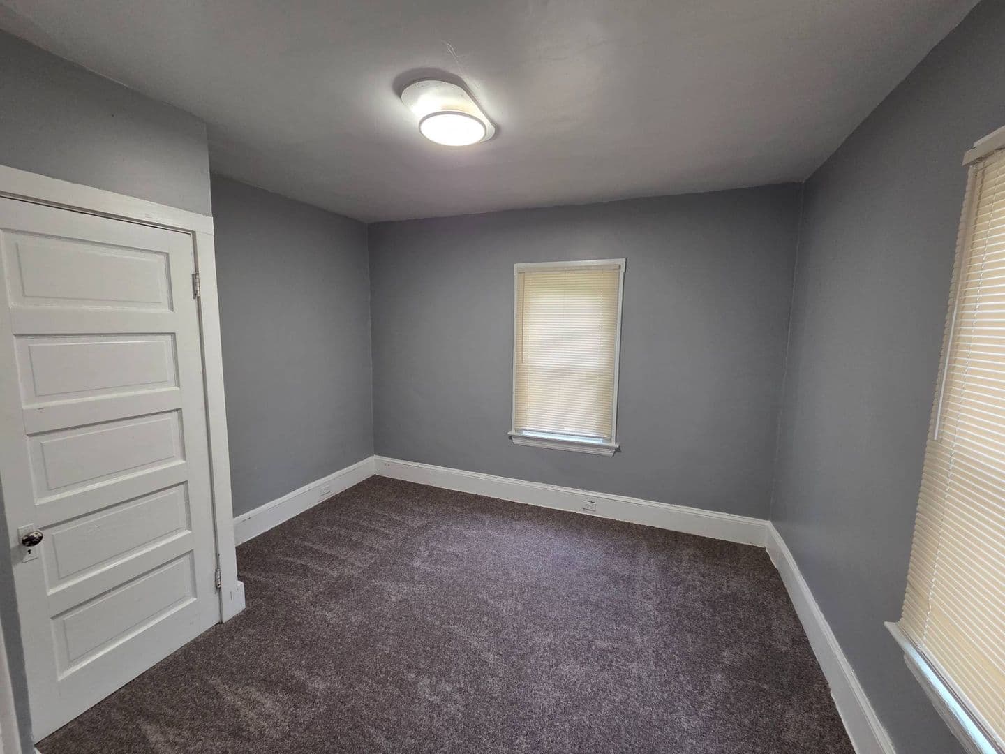 Cleveland Apartment: 3448 E 69th St