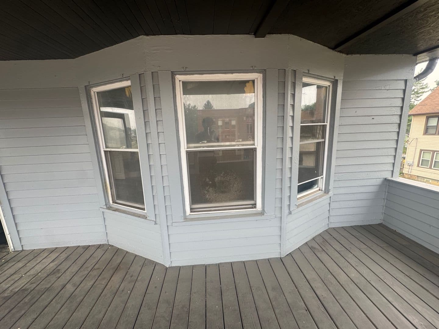 Garfield Heights Apartment: 13302 Cranwood DR