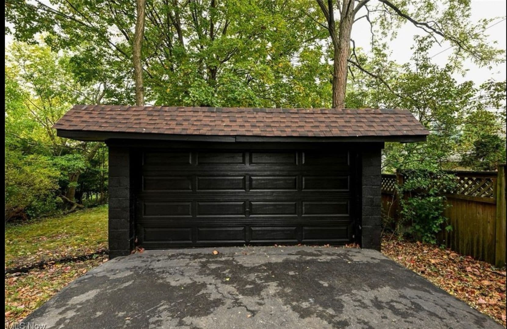 Cleveland House: 2636 East Blvd