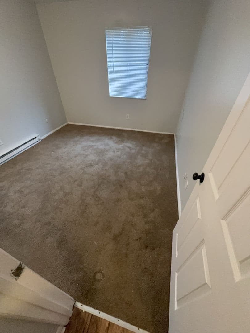 Toledo Apartment: 1509 Brooke Park Dr