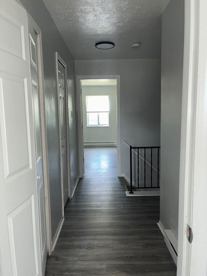 Lorain Apartment: 1545 Fillmore Ave