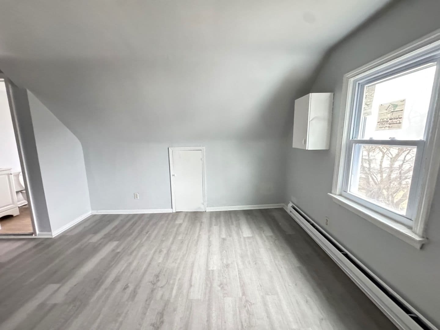 Cleveland Apartment: 12804 Imperial Ave