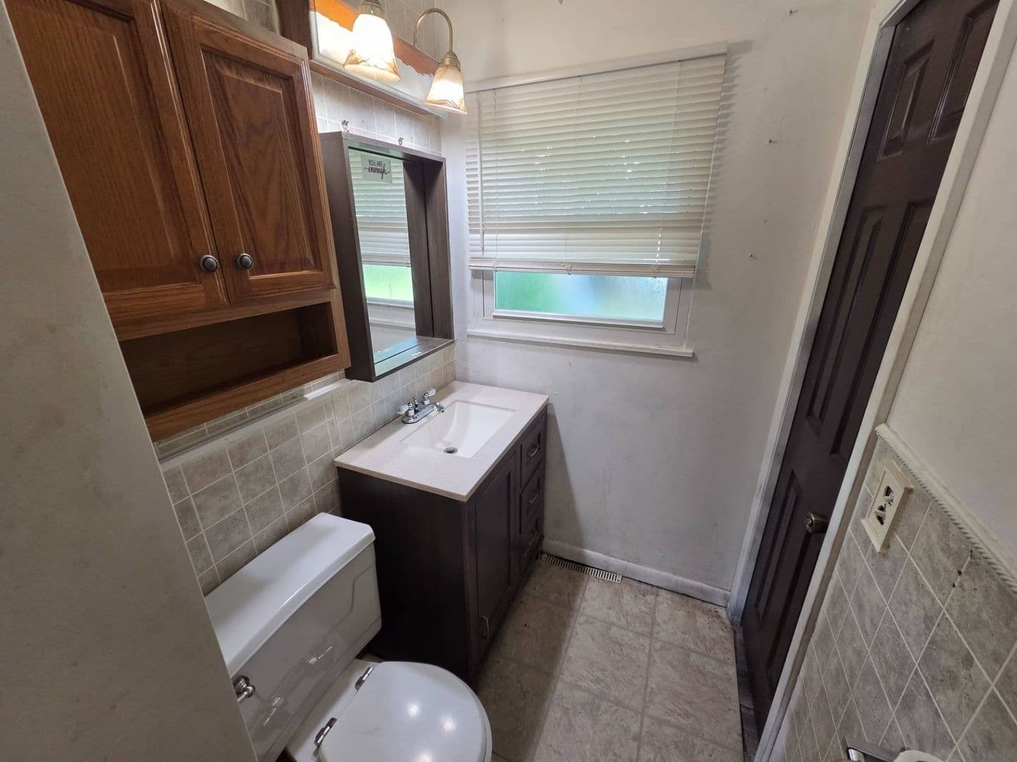 LORAIN House: 2401 EASTLAWN ST
