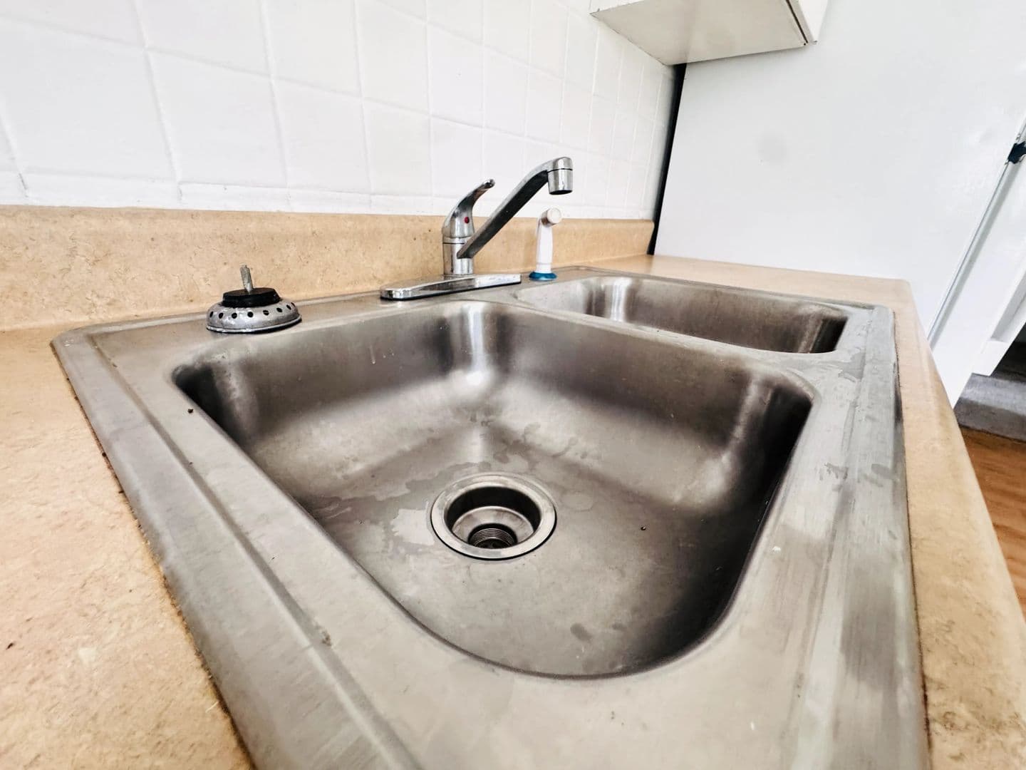 Cleveland Apartment: 10916 Parkhurst Drive