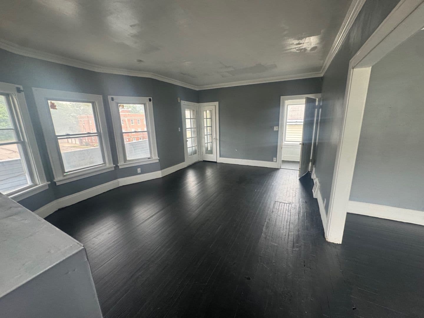 Garfield Heights Apartment: 13302 Cranwood DR