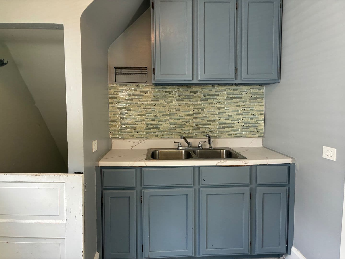 ELYRIA House: 118 FLORAL CT