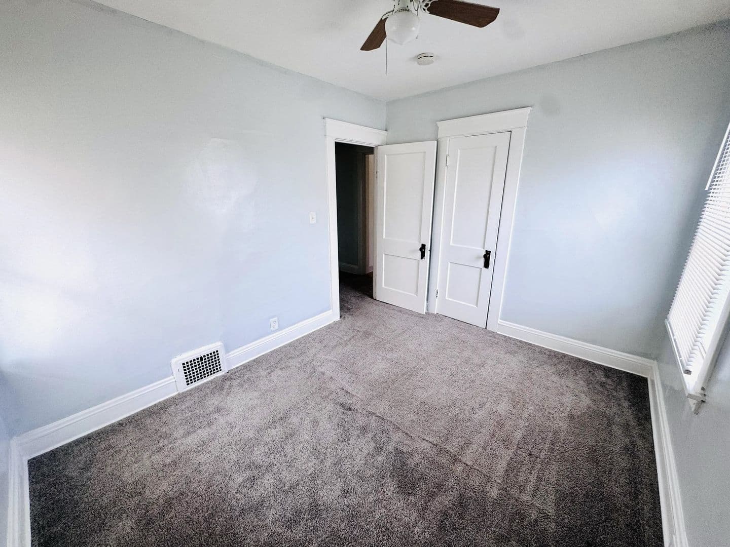 Cleveland Apartment: 10916 Parkhurst Drive