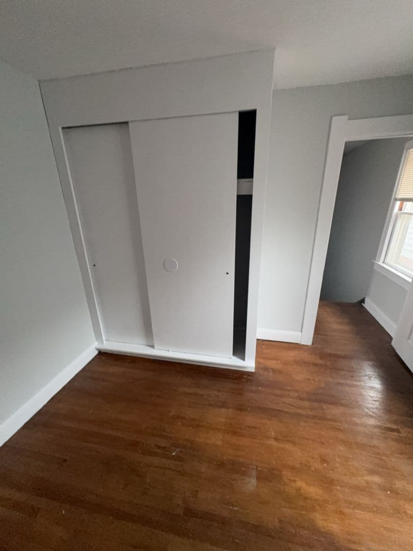 Toledo Apartment: 1509 Brooke Park Dr