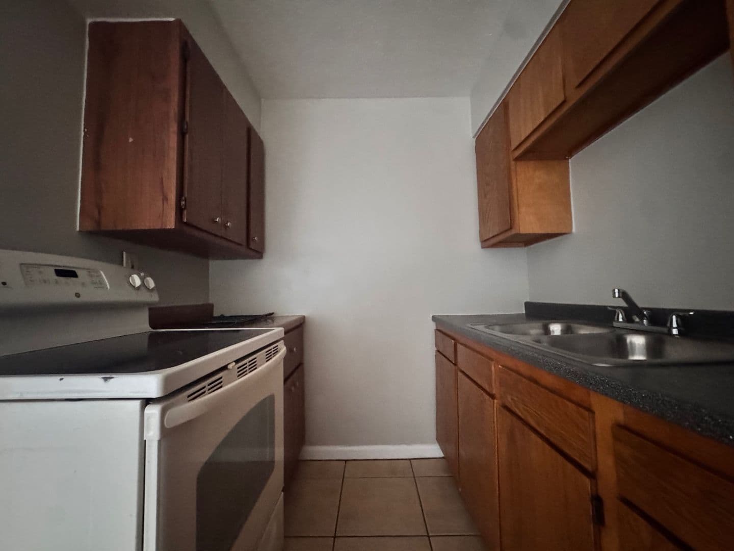 Brooklyn Apartment: 4320 Ridge Rd