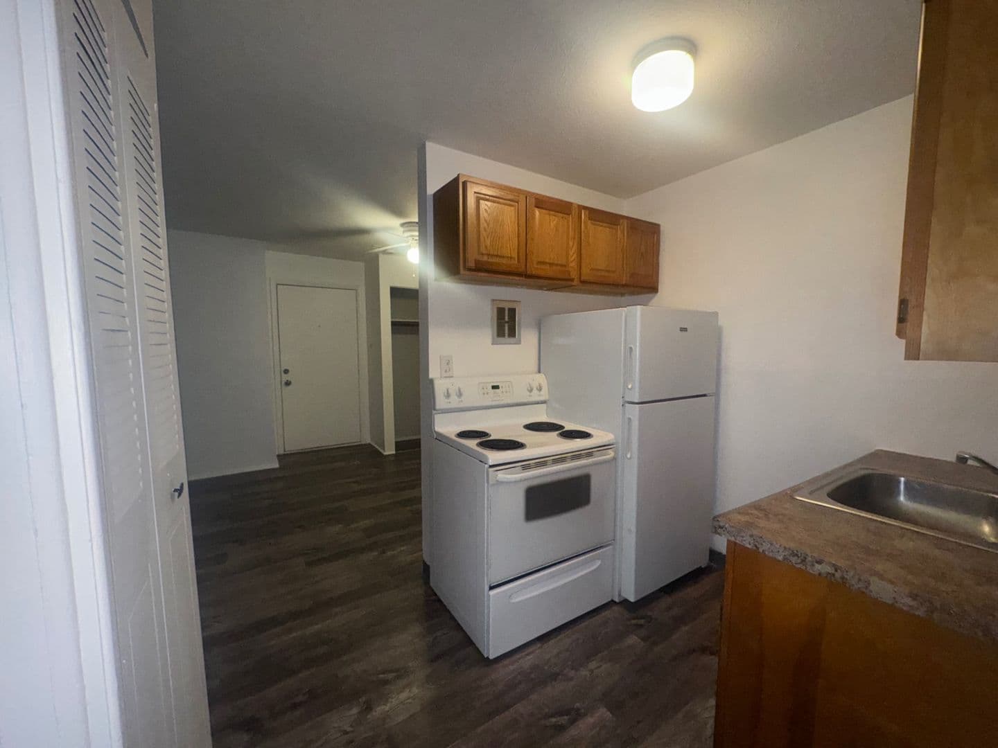 Cleveland Apartment: 5058 BROADWAY AVE