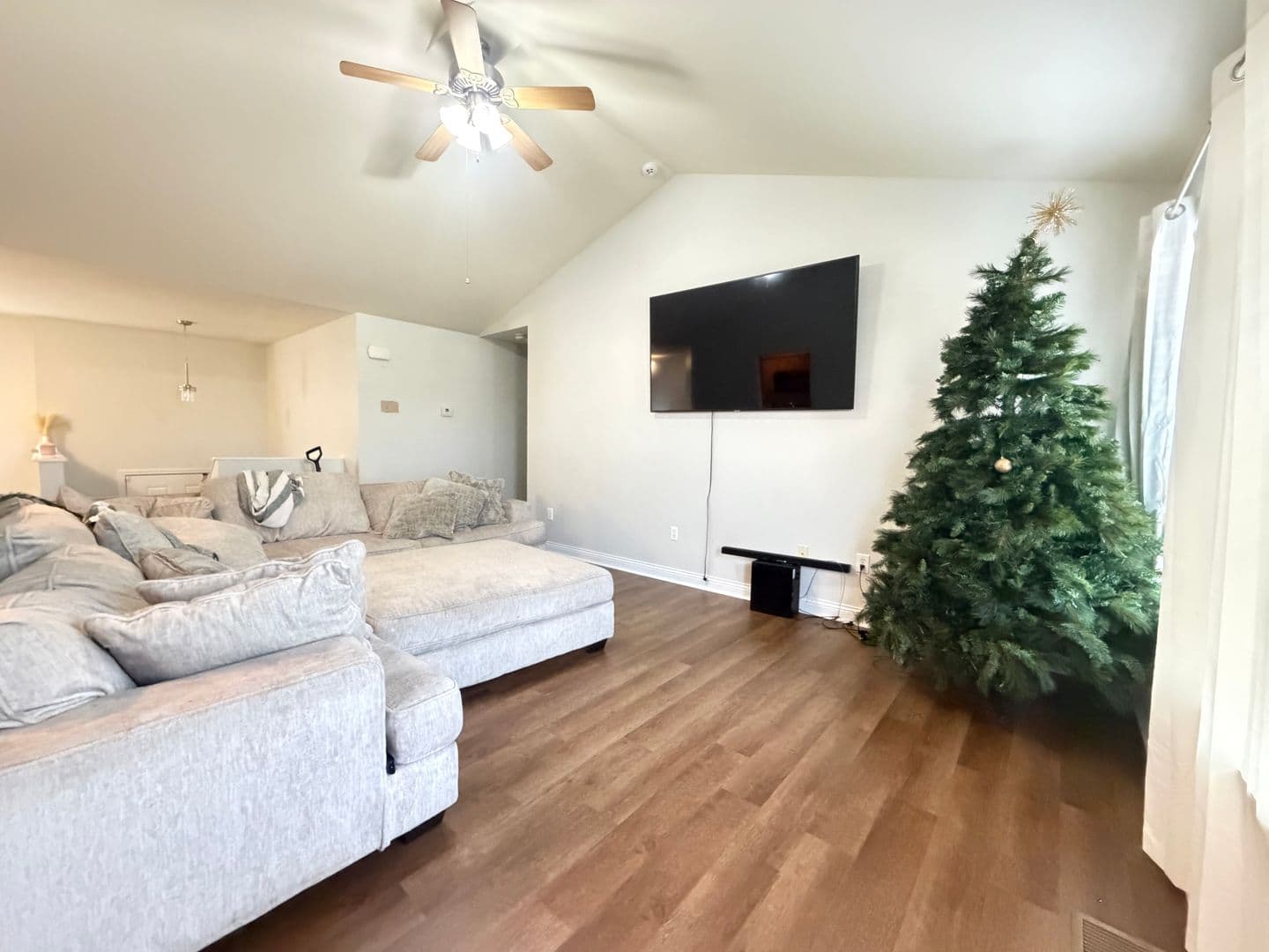 St. Robert House: 124 Kale Ct.