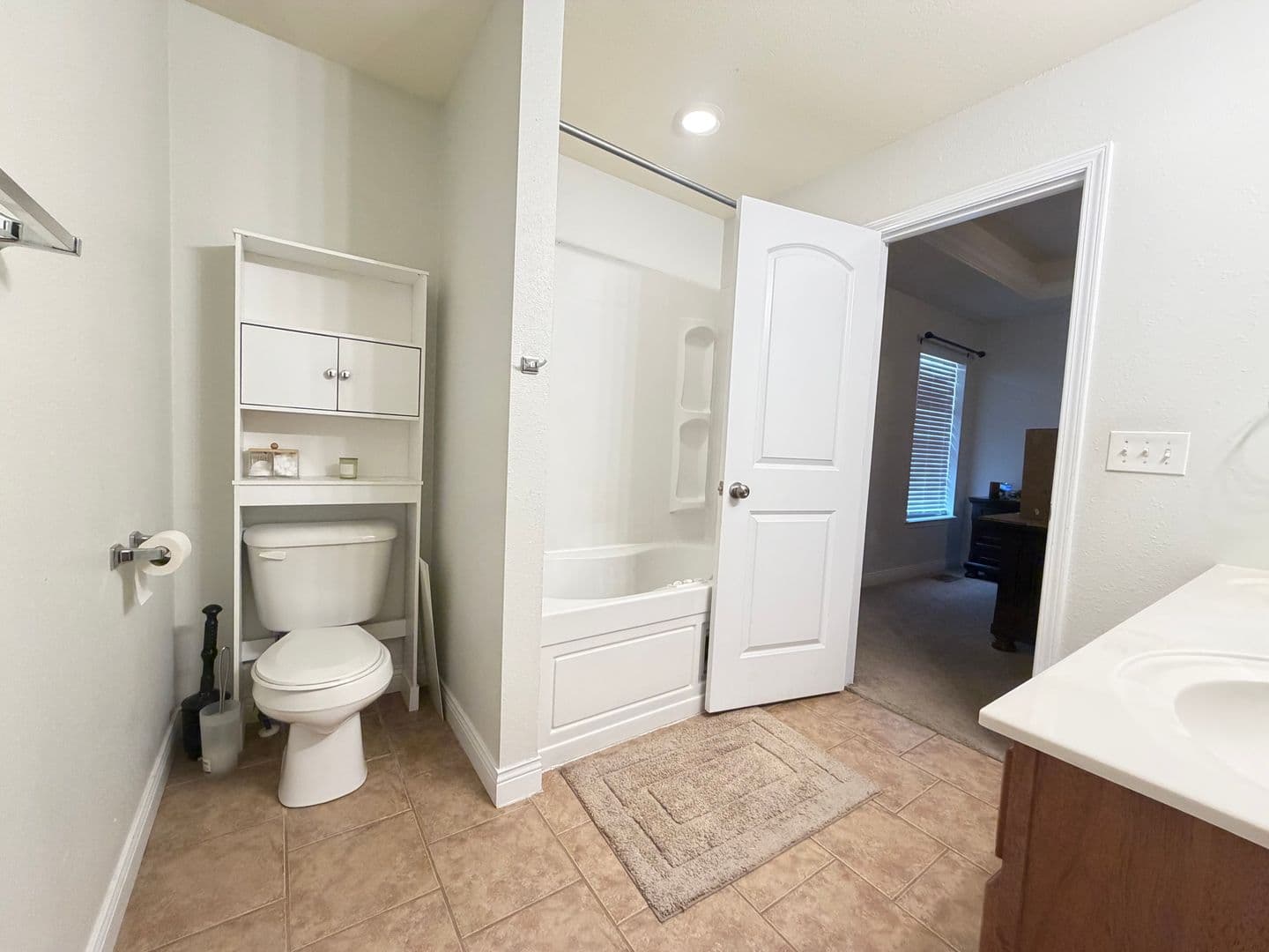 St. Robert House: 124 Kale Ct.