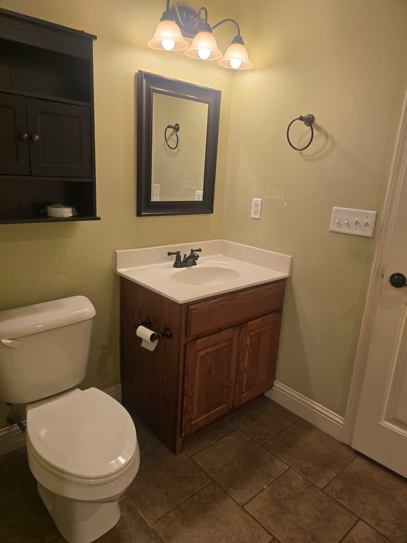 Waynesville House: 102 Mary Catherine St
