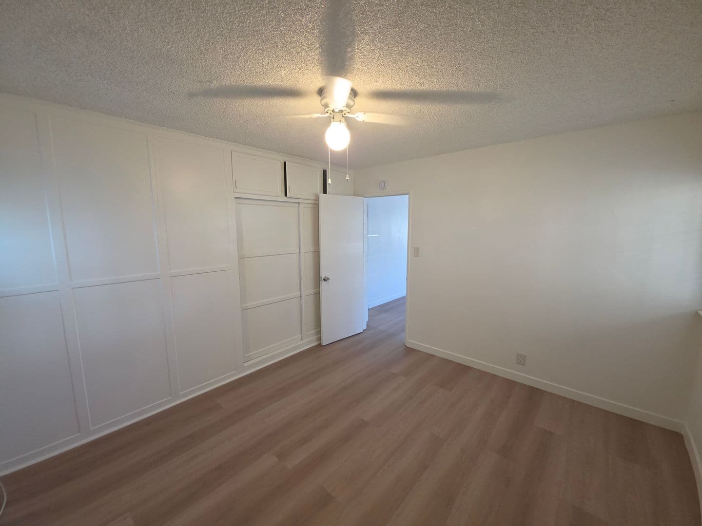 Redondo  Beach Apartment: 2016 Speyer Lane