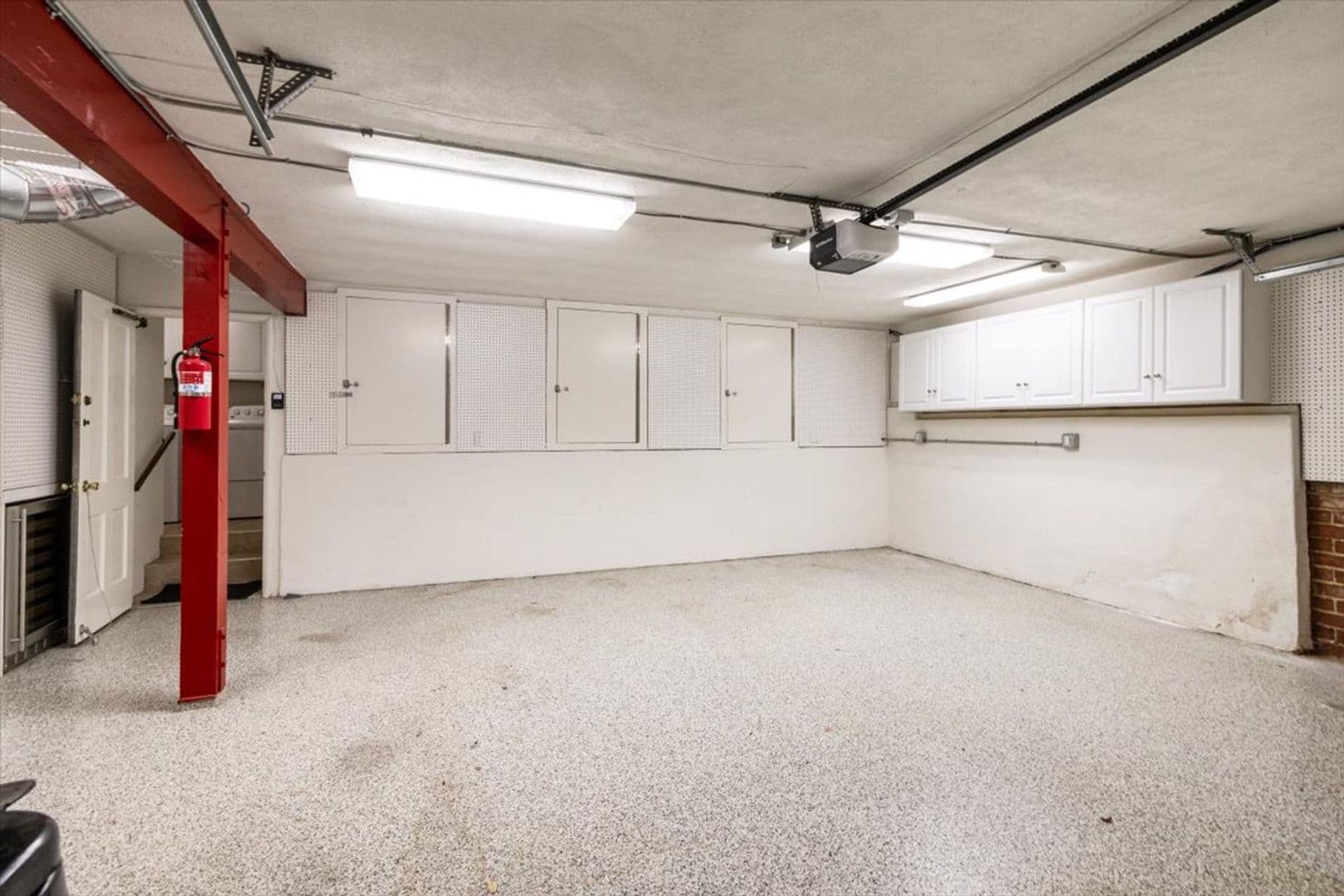 Hermosa Beach House: 1026 9th Street