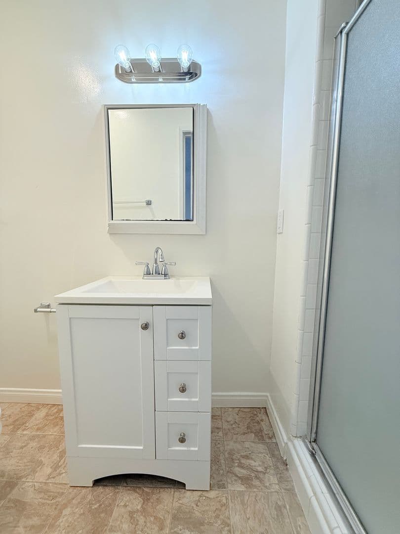 Torrance Apartment: 3455 Emerald Street