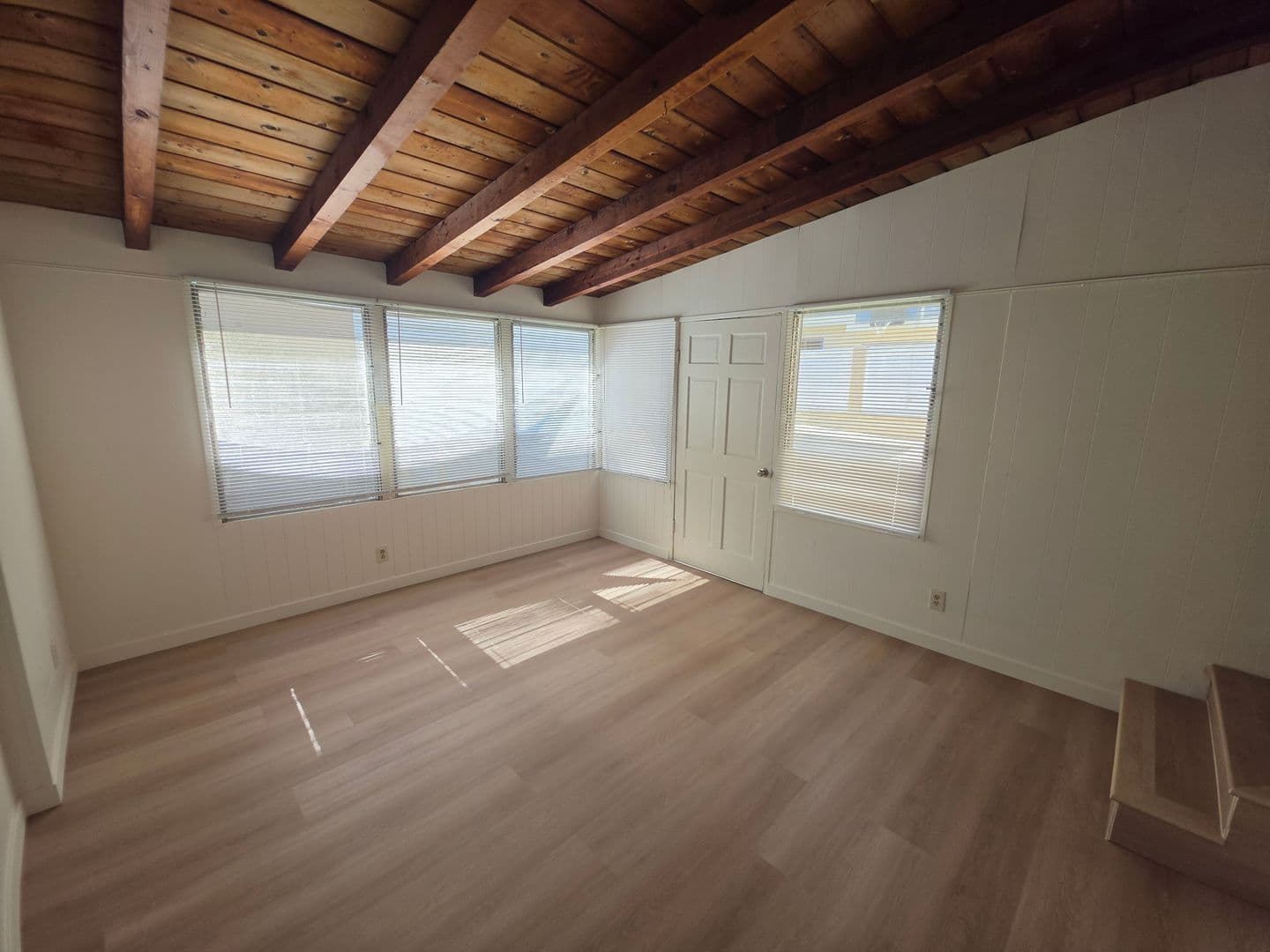 Redondo  Beach Apartment: 2016 Speyer Lane