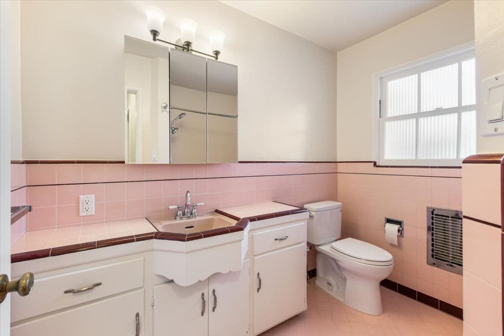 Hermosa Beach House: 1026 9th Street