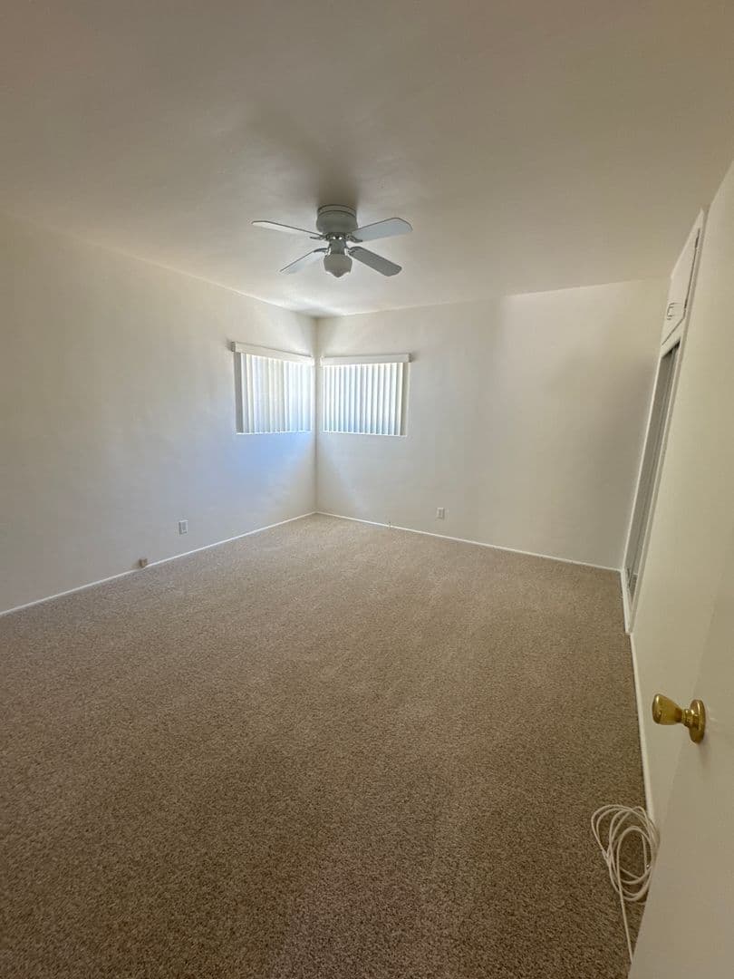 San Pedro Apartment: 570-574 W. 18th Street