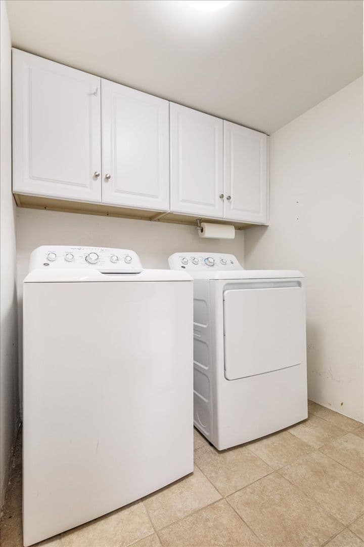 Hermosa Beach House: 1026 9th Street