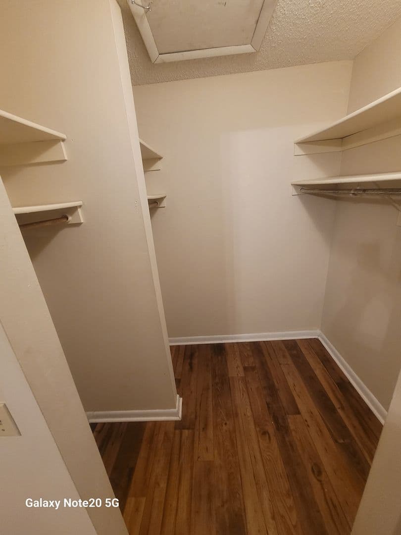 Ocala Apartment: SE 50th Ct 2900 - 2900 SE 50th Ct.