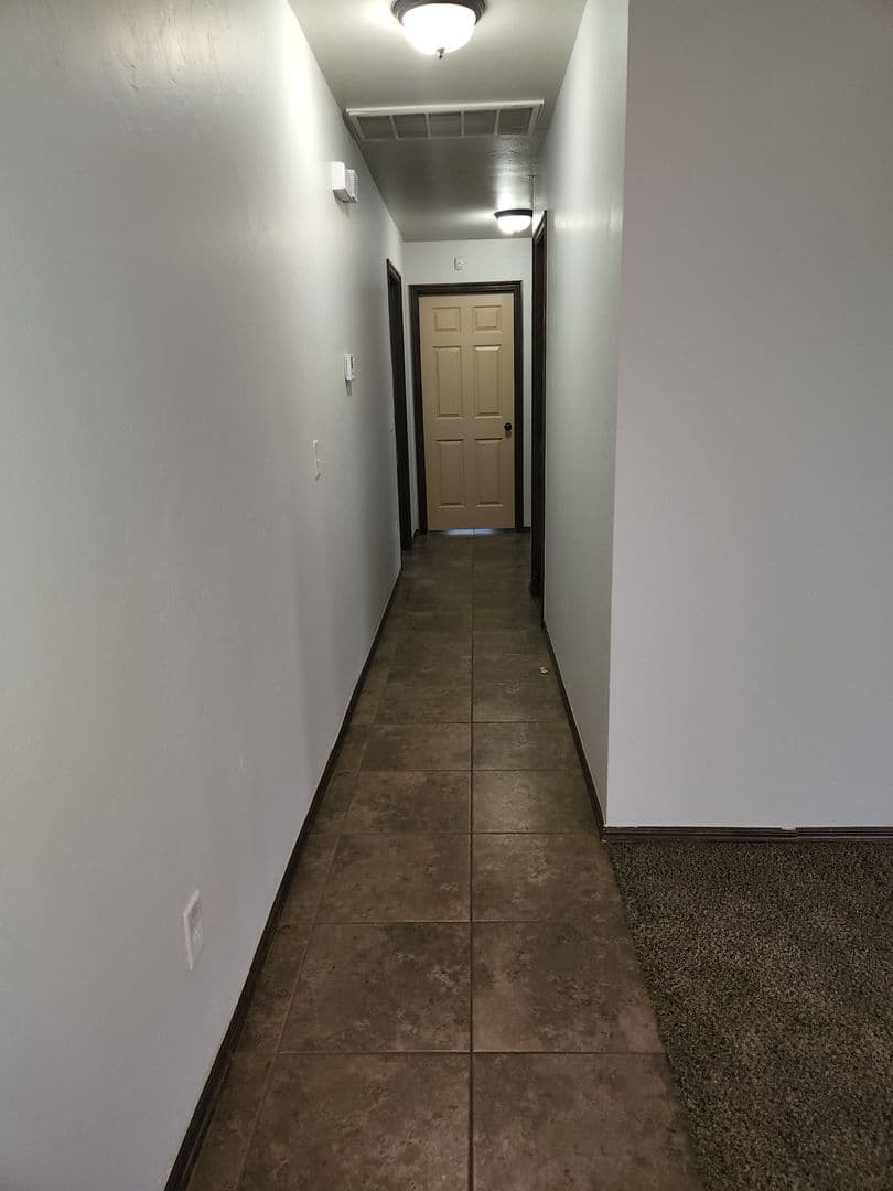 Newcastle House: 709 NE 21st Terrace