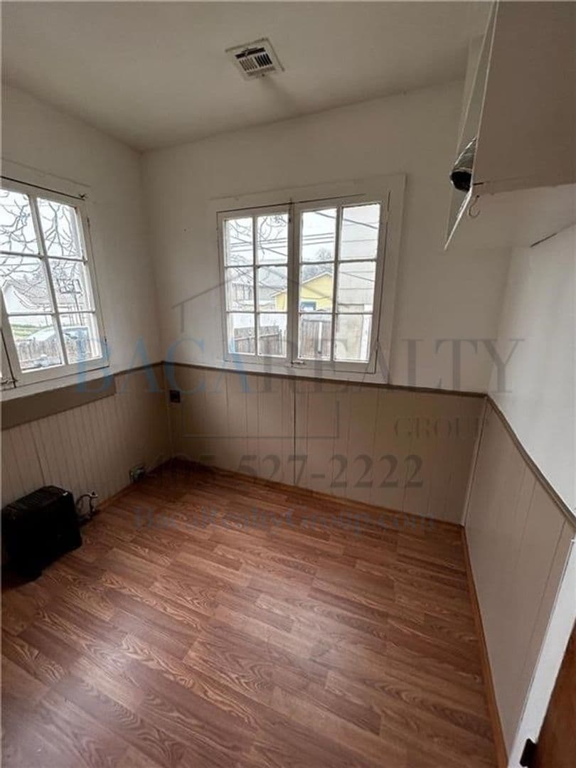 El Reno House: 719 S. Rock Island