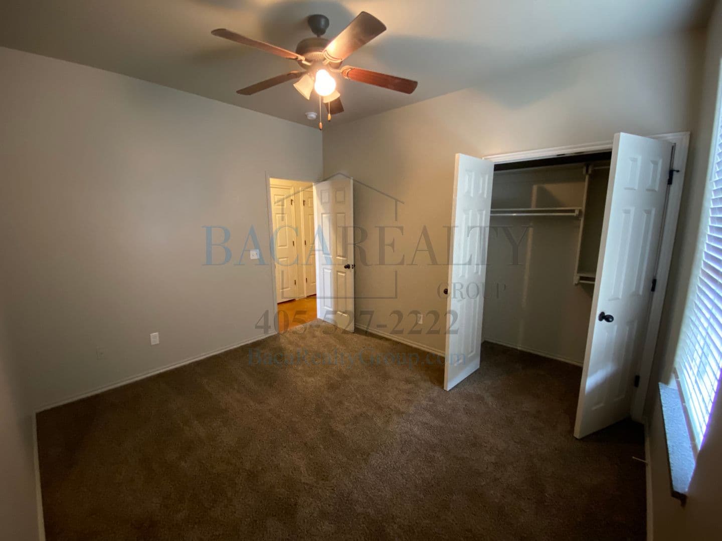 El Reno House: 1844 Cypress Ln