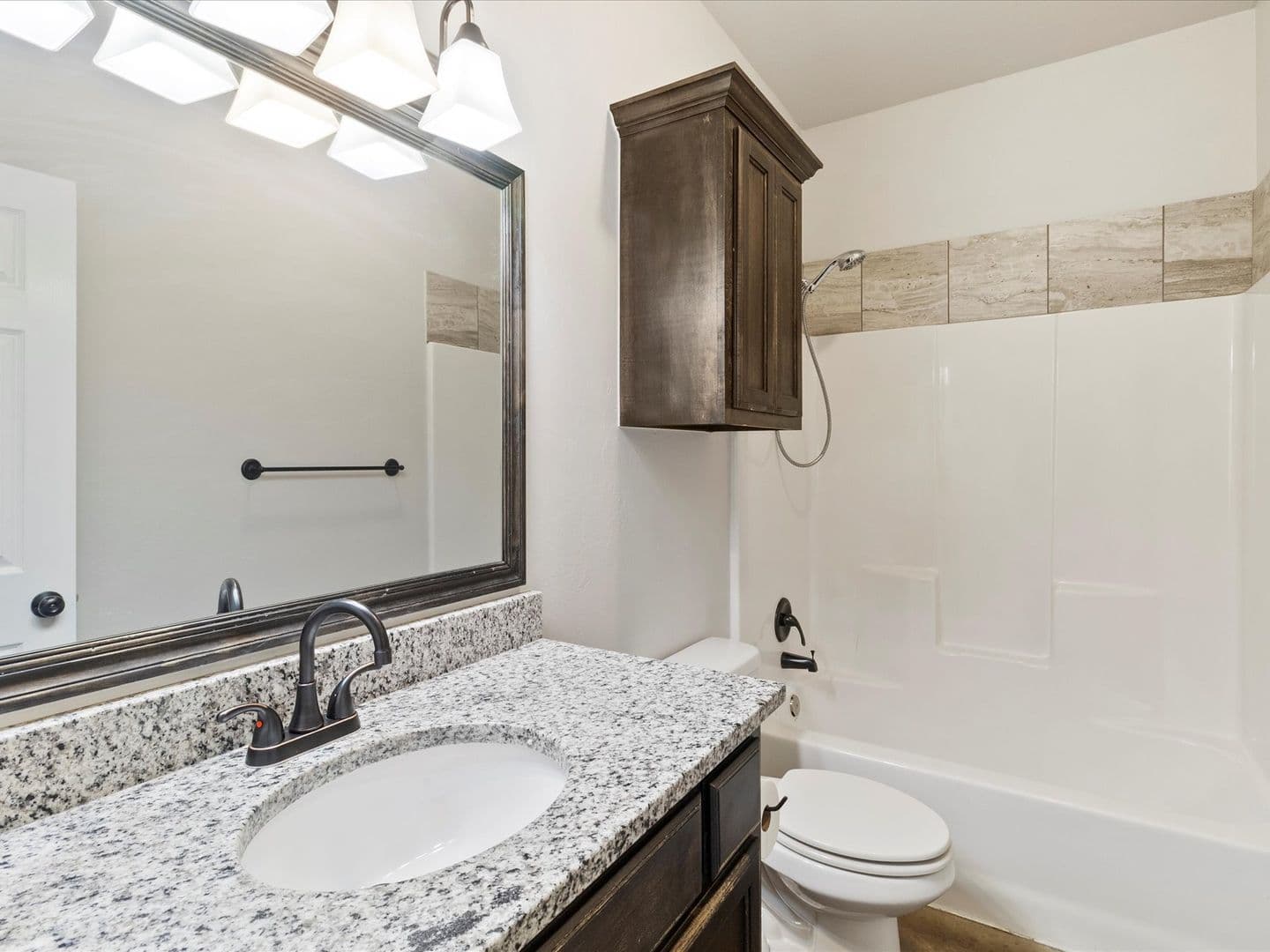 El Reno House: 1835 Cypress Lane