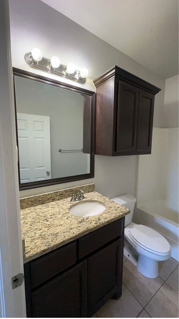 Newcastle House: 710 NE 20th Terrace