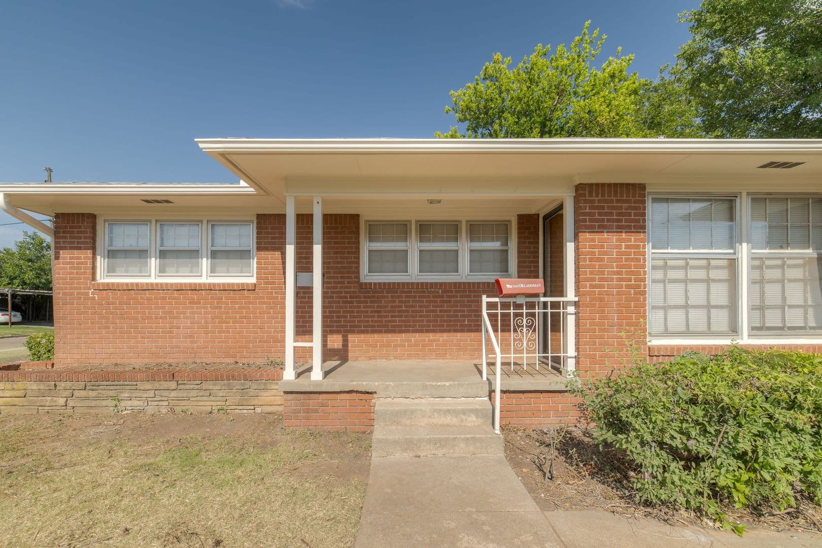 Oklahoma City House: 1501 SW 66th St