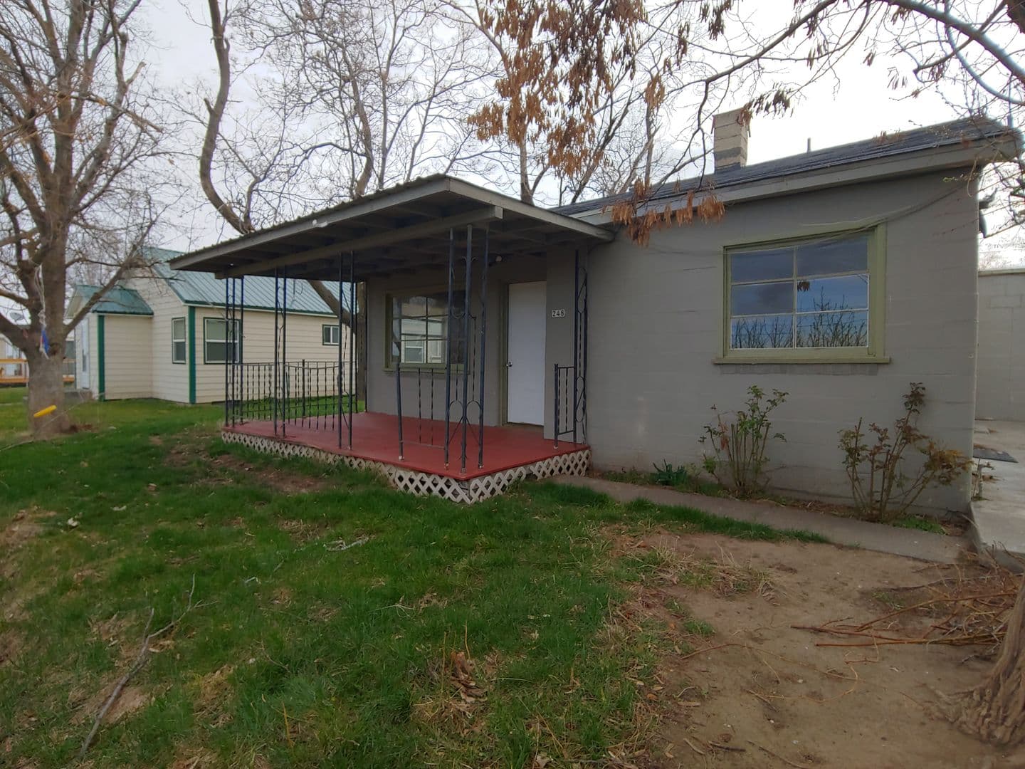 Pilot Rock House: 248 SE Cherry