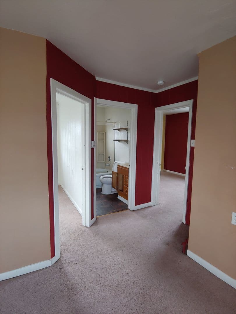 Pilot Rock House: 248 SE Cherry