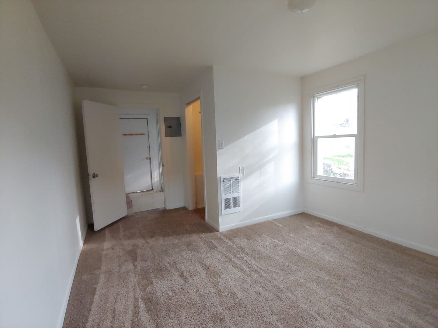 Pilot Rock House: 248 SE Cherry