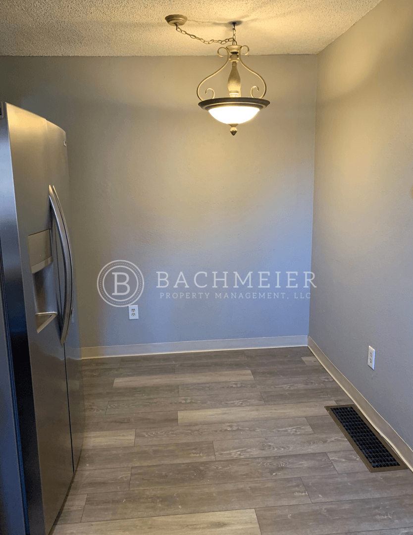 Pendleton Apartment: 724 SE 3rd St