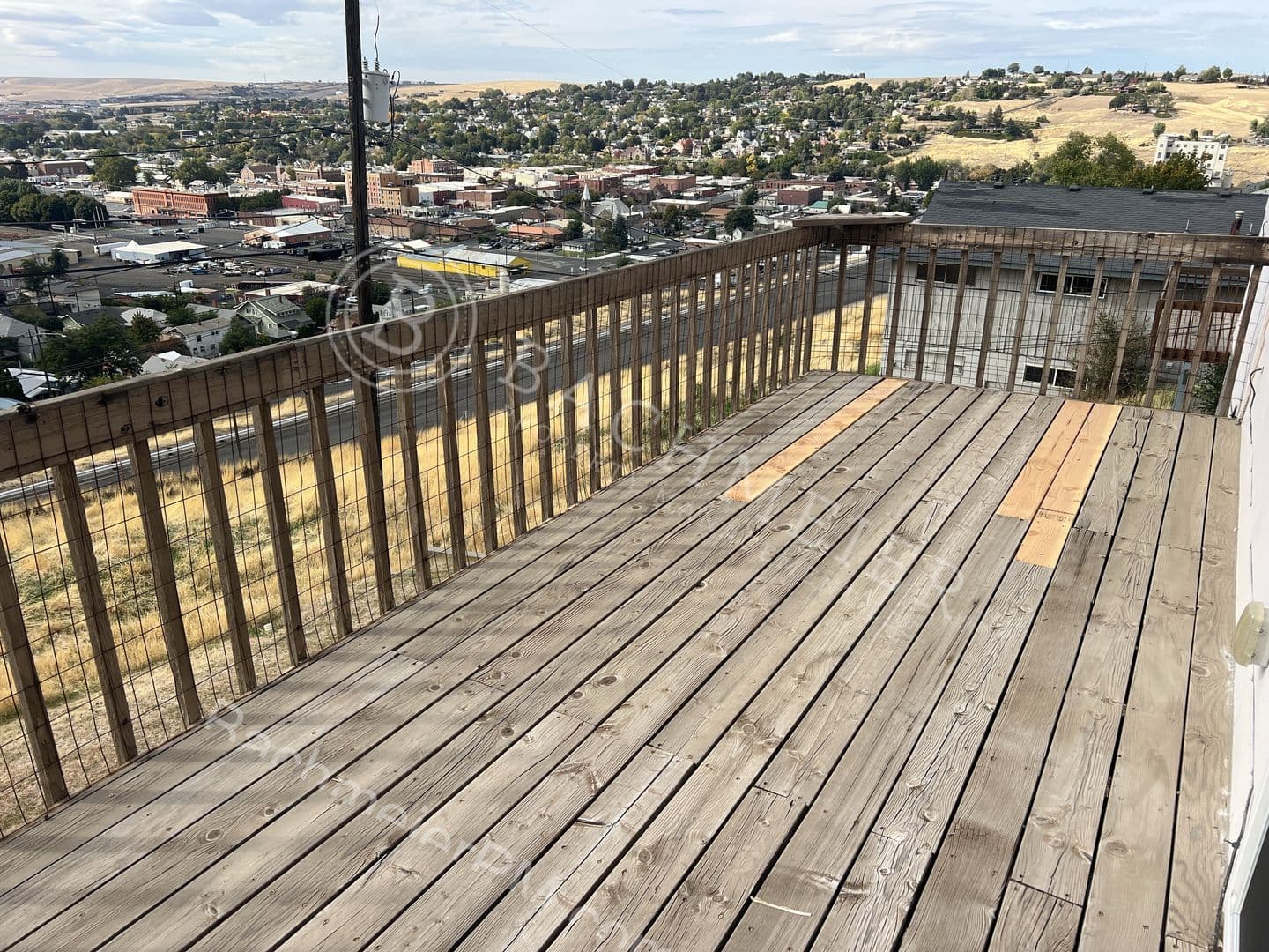 Pendleton Apartment: 707 SE 6th St
